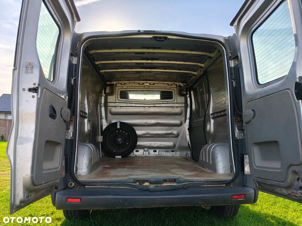 Renault Trafic - 6