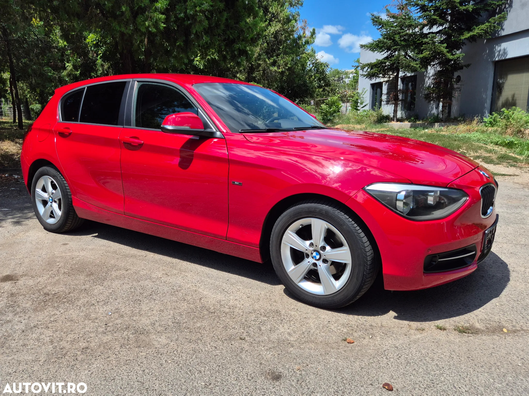 BMW Seria 1 118d Sport Line - 23