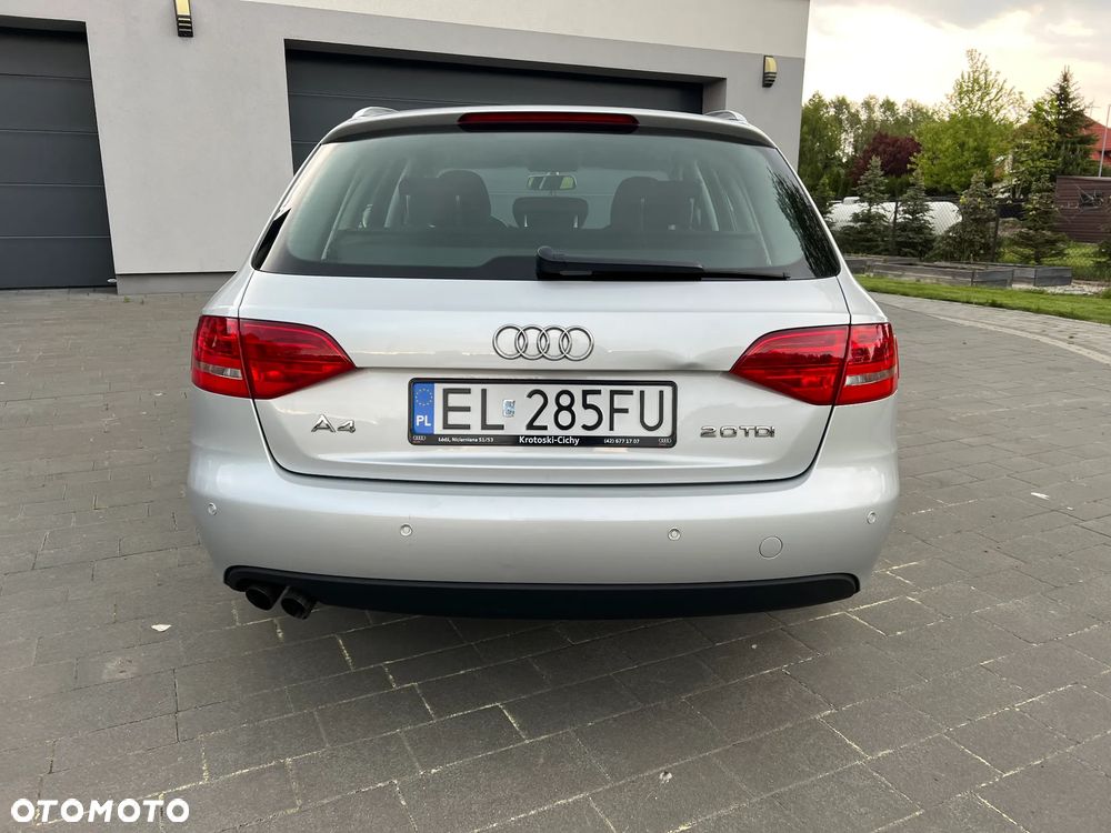 Audi A4 Avant - 5