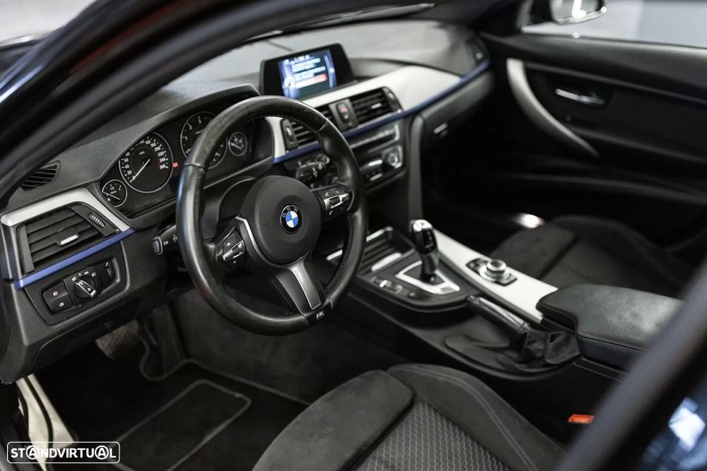 BMW 318 d Touring Aut. M Sport - 24