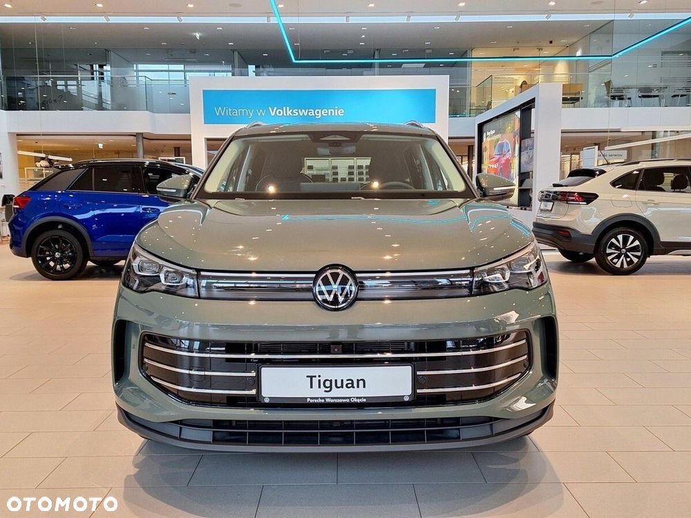 Volkswagen Tiguan - 2