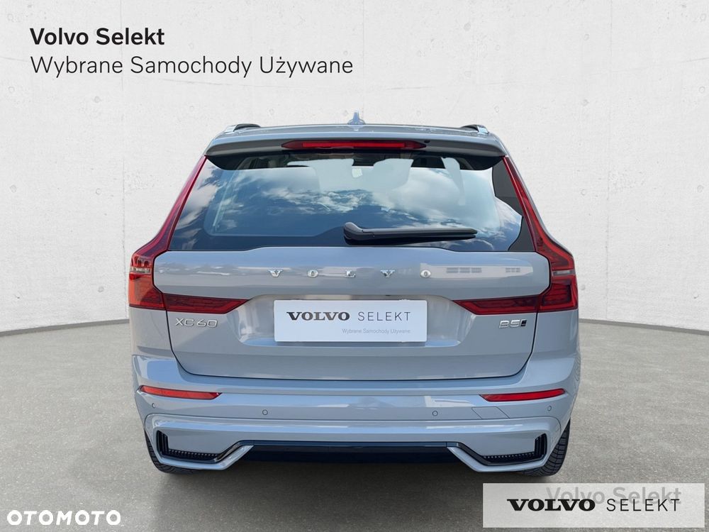 Volvo XC 60 - 8