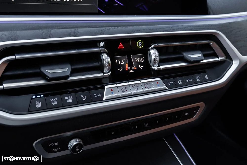 BMW X7 40 d xDrive Pack M - 45