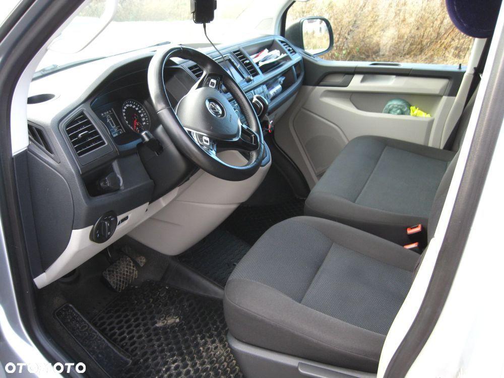 Volkswagen Transporter T6 - 8