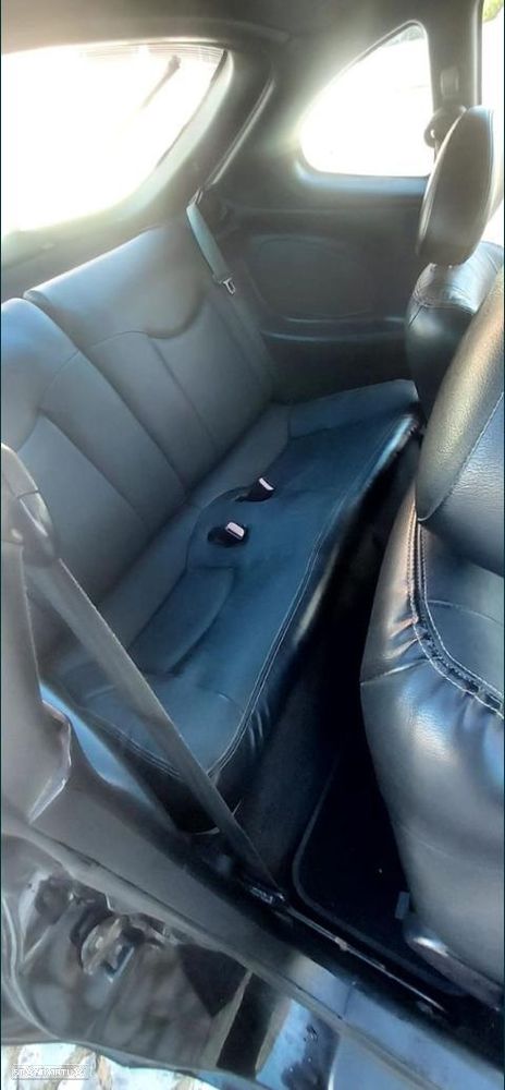 Hyundai Coupe 1.6 16V FX - 2