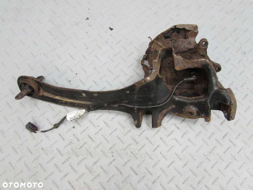 VOLVO C30 S40 V50 C70 06-13 PIASTA ZWROTNICA WAHACZ TYL PRAWY 3M51-5A968-AJ - 4