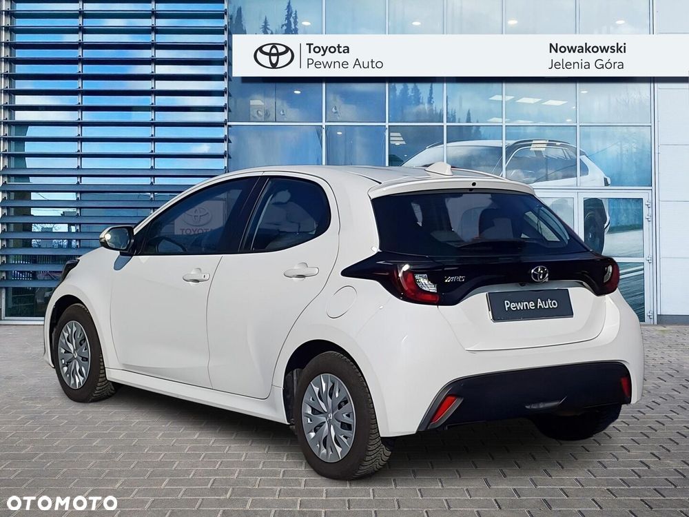 Toyota Yaris - 8
