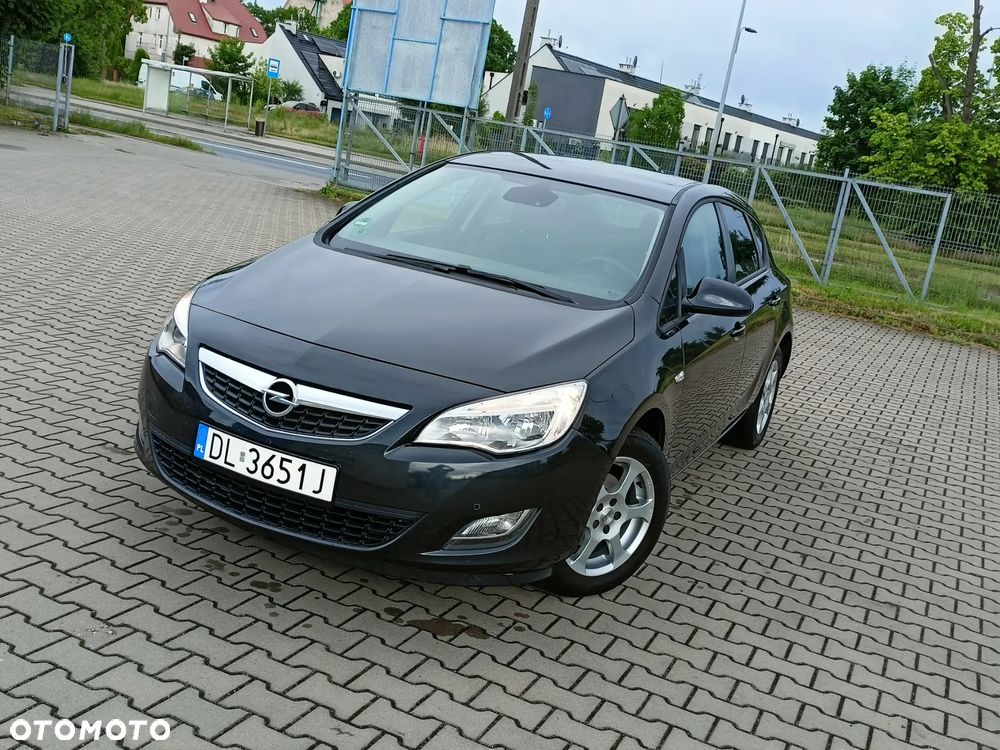 Opel Astra 1.4 Turbo Innovation - 4