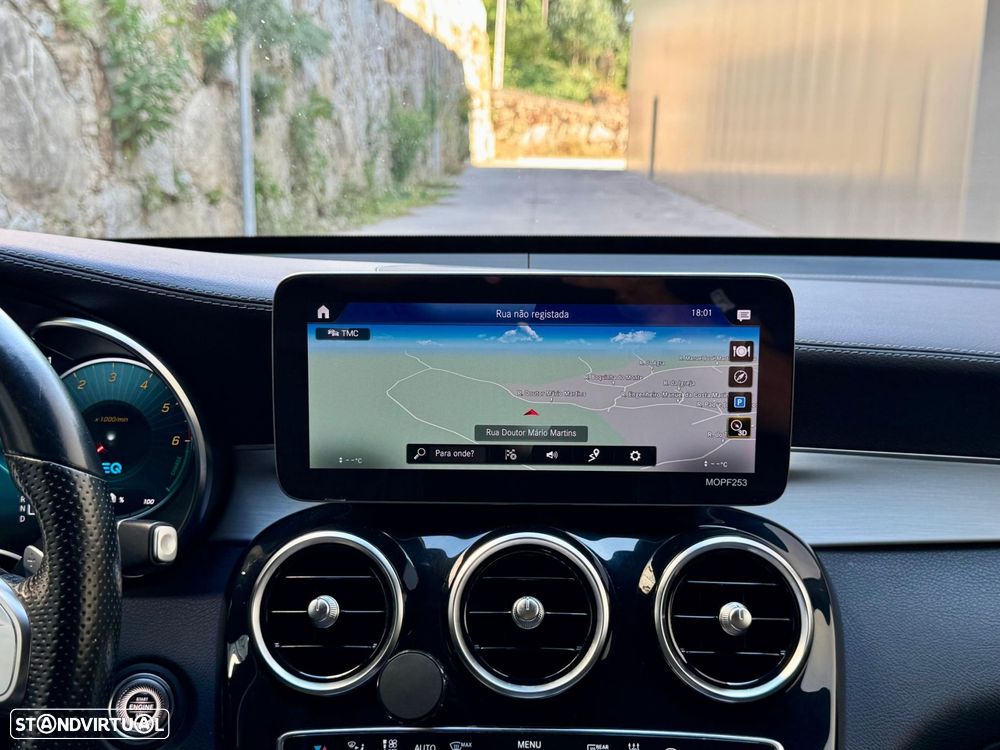 Mercedes-Benz GLC 300 de Coupe 4Matic 9G-TRONIC AMG Line Plus - 34