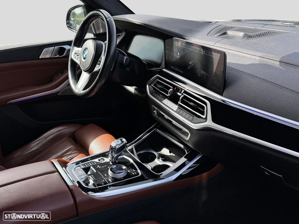 BMW X7 40 d xDrive Pack M - 12