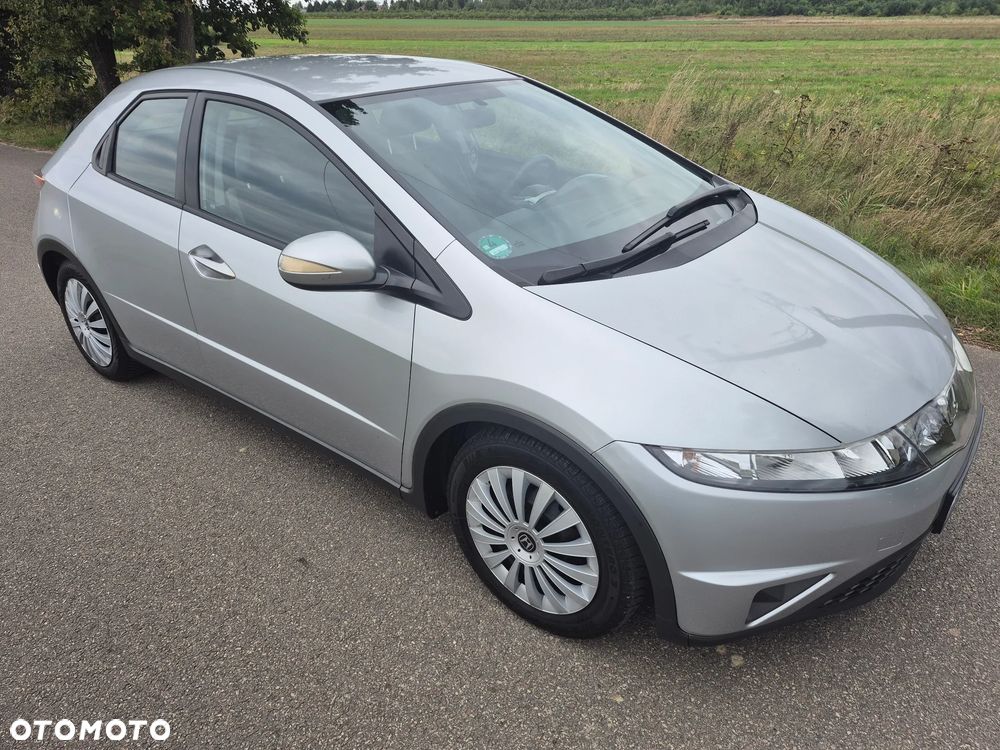 Honda Civic 1.4 Comfort - 11