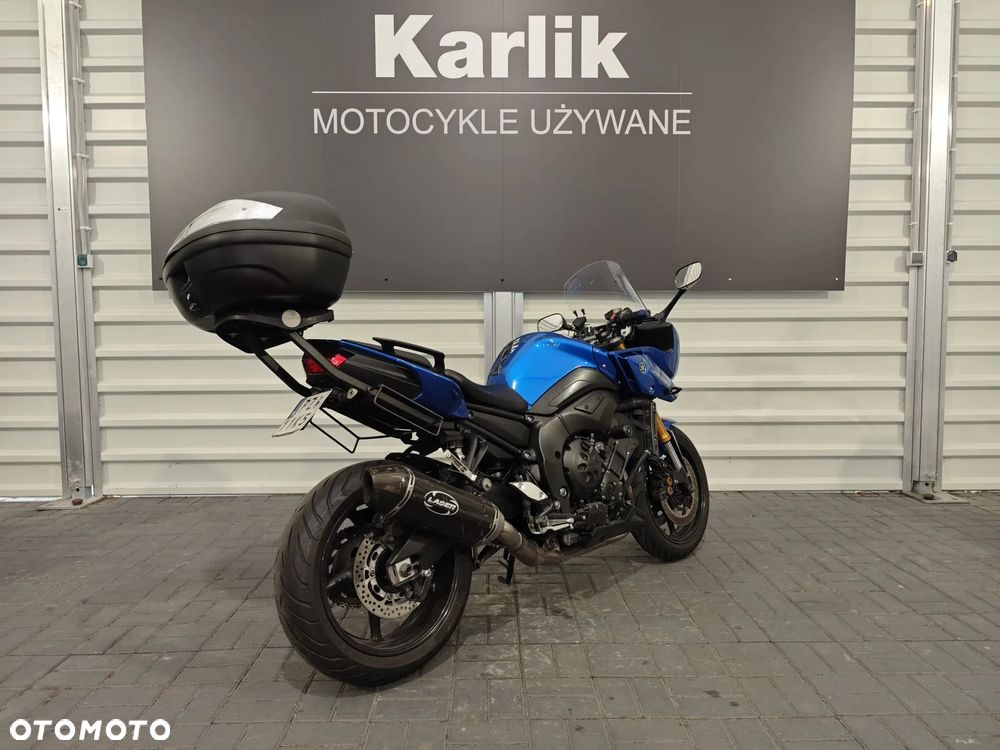 Yamaha FZ8 - 3