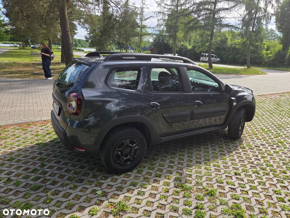 Dacia Duster 1.6 SCe Laureate S&S - 12
