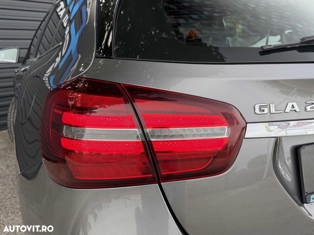Mercedes-Benz GLA 200 d Style - 25