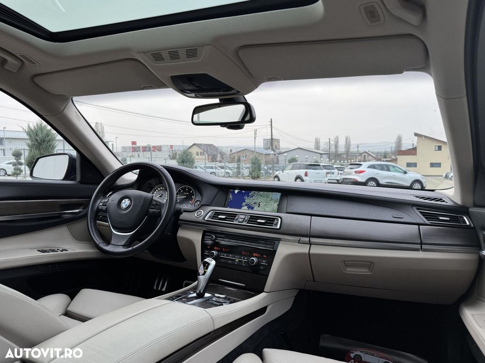 BMW Seria 7 740d xDrive Aut. - 6