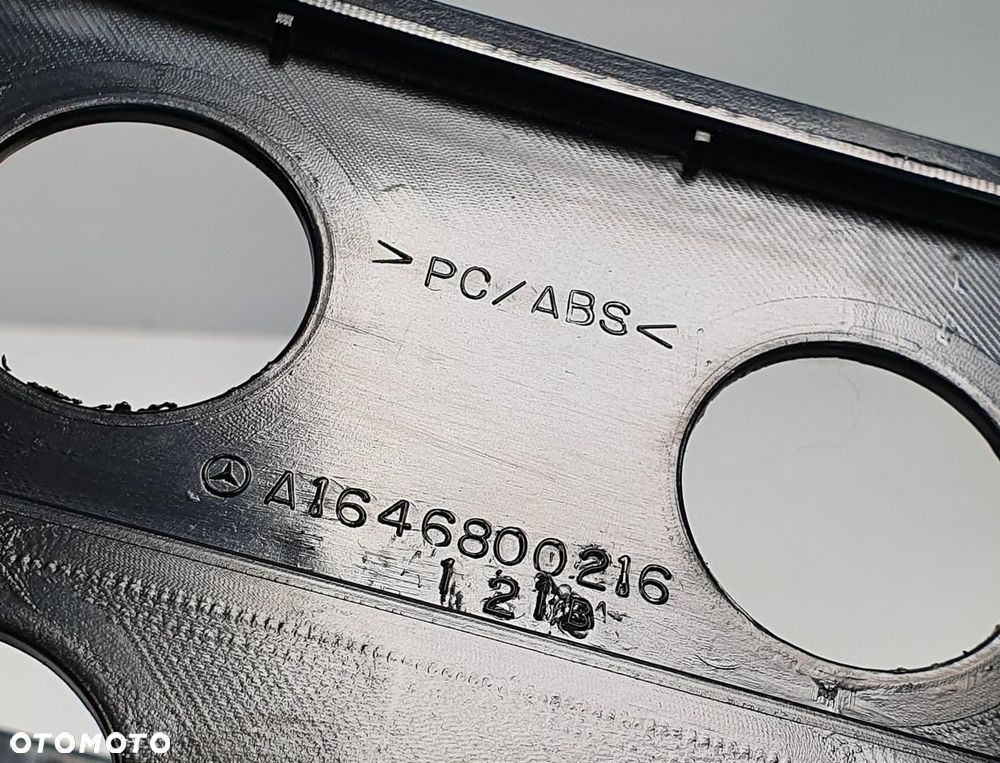 STELAŻ KIESZEŃ RADIA MERCEDES GL X164 A1646800216 - 5
