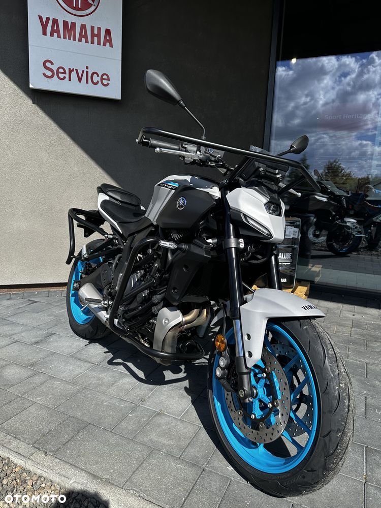 Yamaha MT - 3