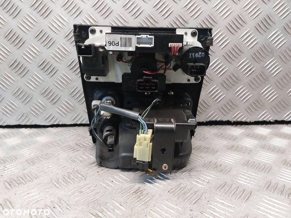 PANEL NAWIEWU KONSOLA ŚRODKOWA RAMKA HYUNDAI SANTA FE I 97250-26XXX - 2