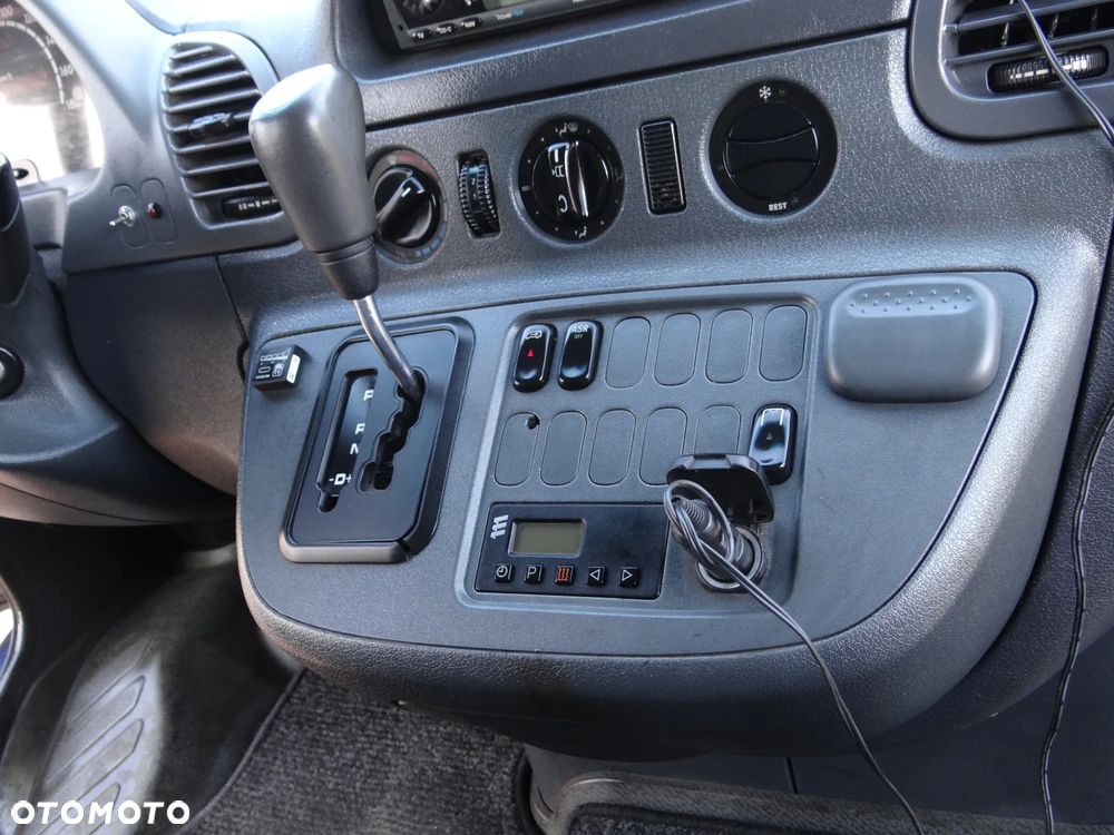 Mercedes-Benz SPRINTER - 27