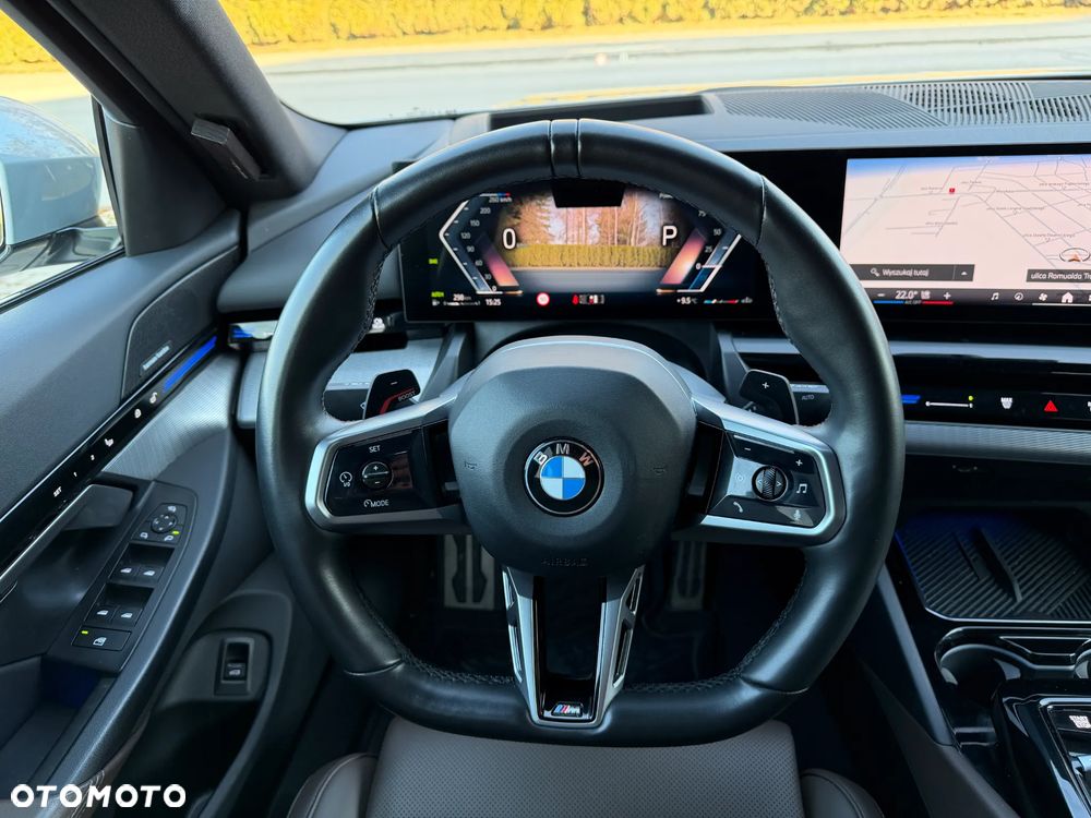 BMW Seria 5 ver-520d-xdrive-mhev-m-sport - 29
