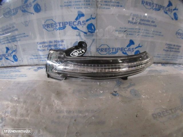 Pisca 263002RH1 RENAULT  MEGANE 4 FASE 1 2019 1.5DCI 115CV 5P BRANCO DRT PISCA DO ESPELHO - 1