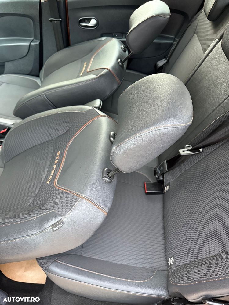 Dacia Sandero Stepway dCi 90 Prestige - 24