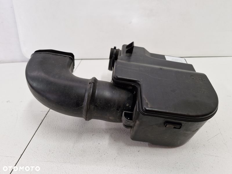 KIA SOUL II 2 1.6 GDI REZONATOR DOLOT POWIETRZA 28220-B2000 - 2