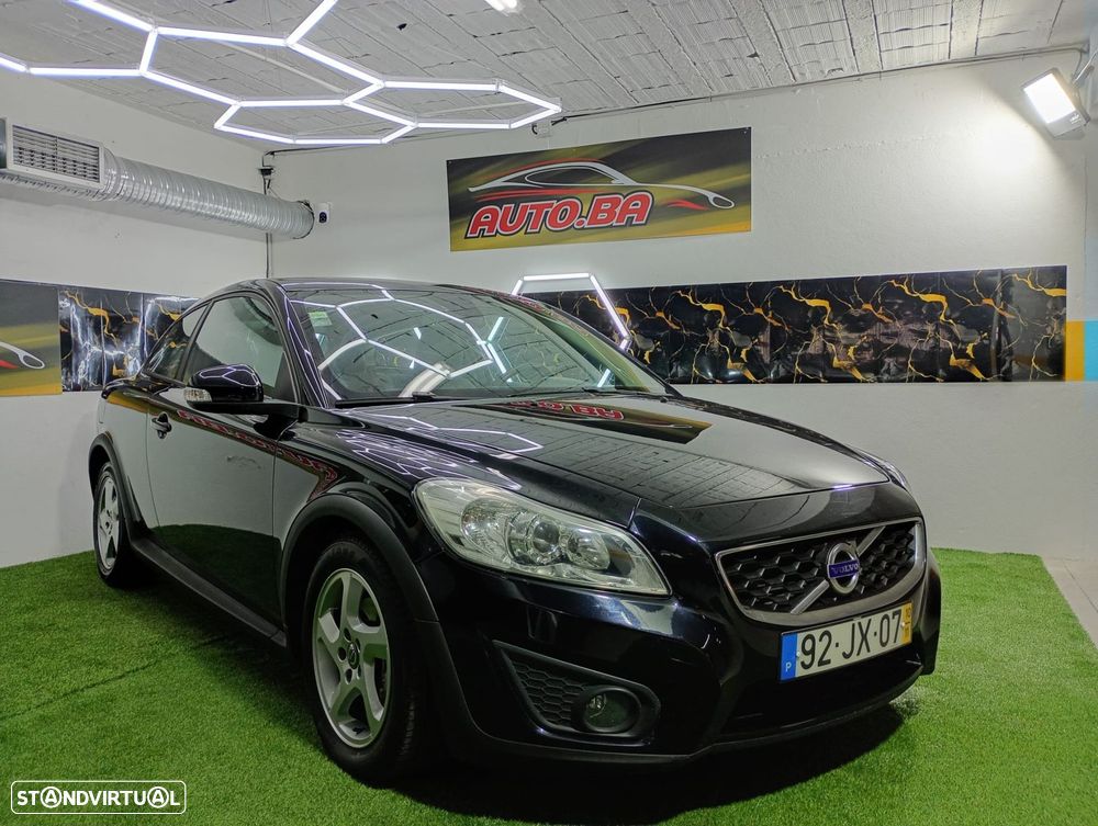 Volvo C30 1.6 D Drive Momentum — fotografia 6