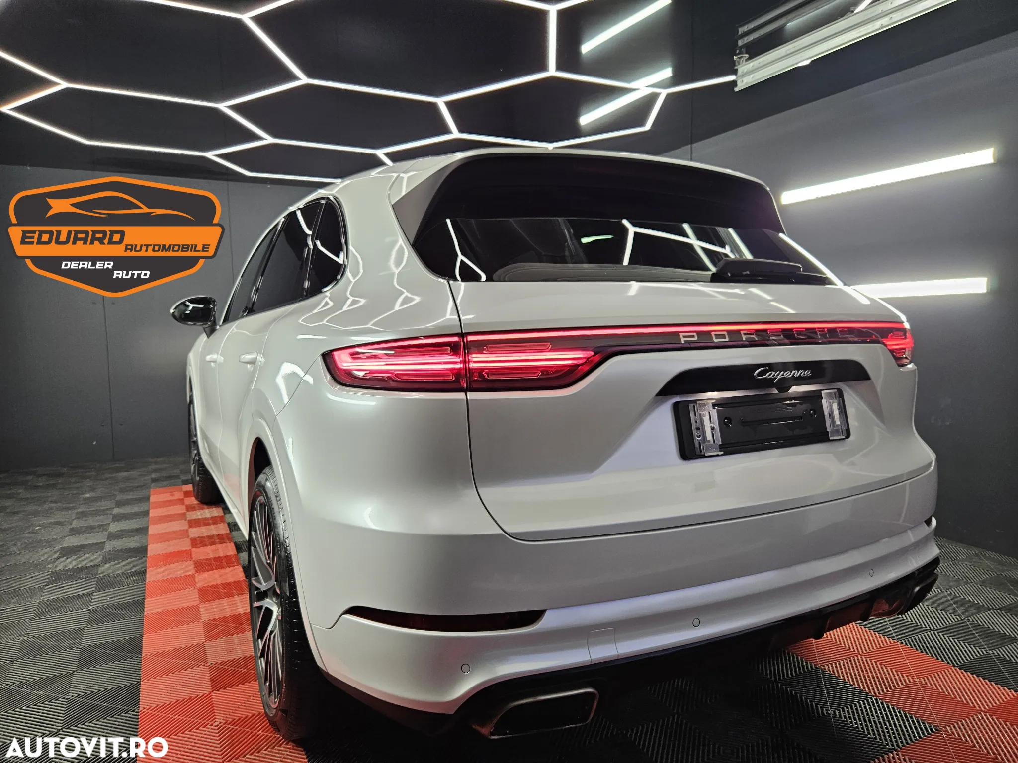 Porsche Cayenne Tiptronic S - 39