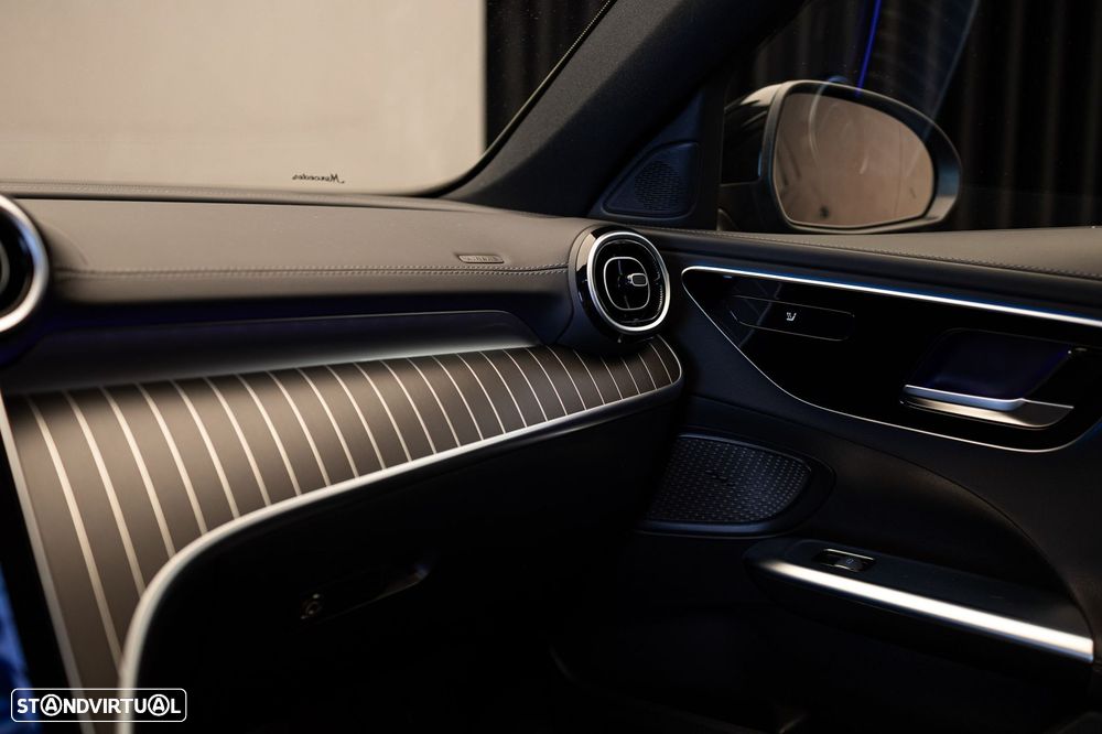 Mercedes-Benz C 300 e AMG Line - 15