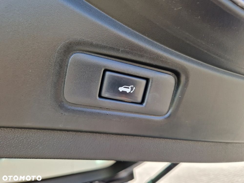Renault Espace 2.0 Blue dCi Initiale Paris EDC - 16