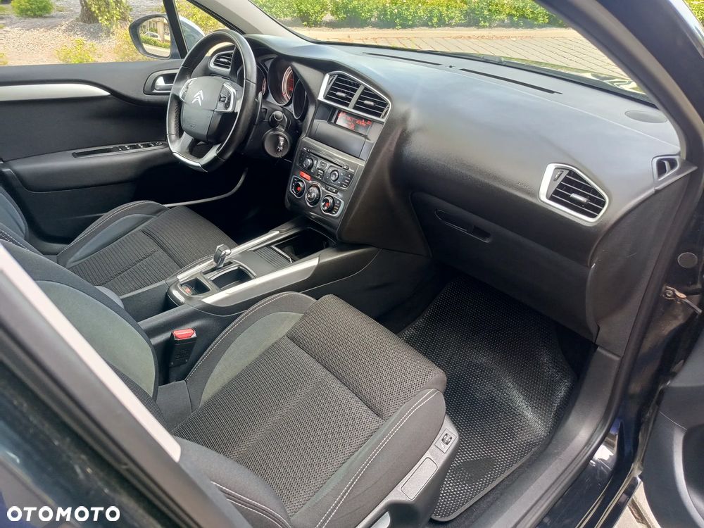 Citroën C4 e-HDi 115 ETG6 Exclusive - 11