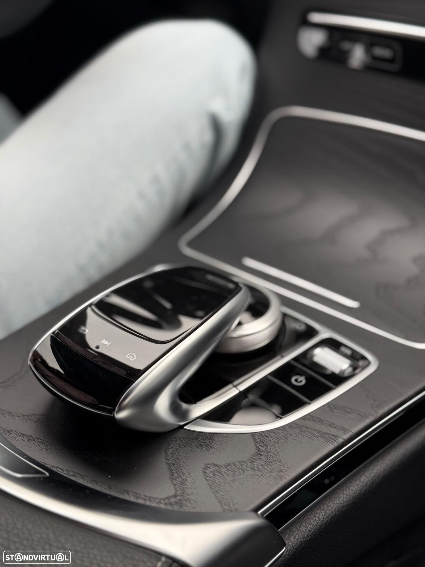 Mercedes-Benz C 300 de AMG Line - 35