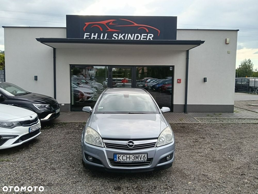 Opel Astra 1.9 CDTI Cosmo - 2