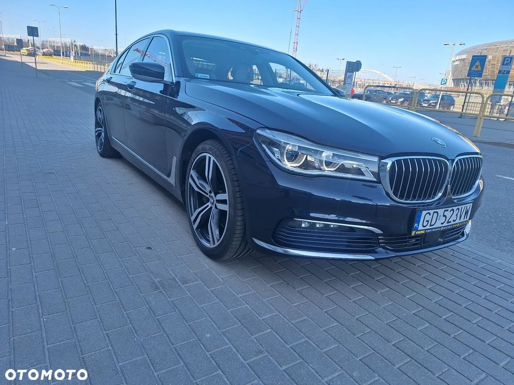 BMW Seria 7 - 2