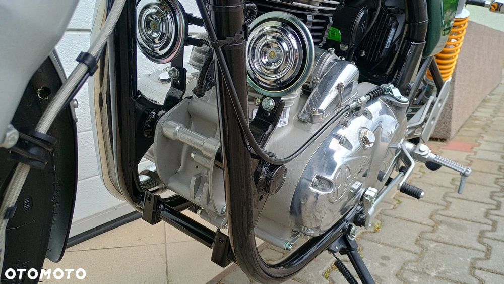 Royal Enfield Continental - 14