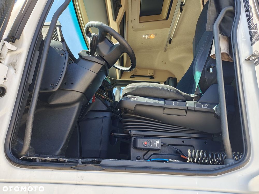 Mercedes-Benz ACTROS 2545 - 40