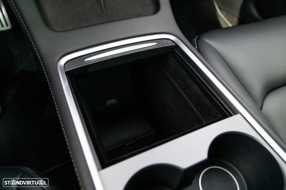 Tesla Model 3 Long Range RWD - 28