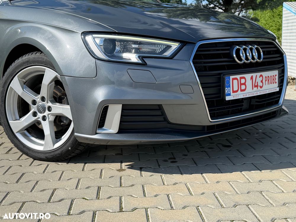Audi A3 2.0 TDI S tronic Sport - 37