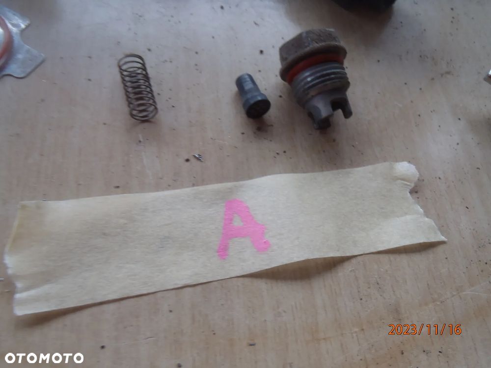 kompresor pompka zawieszenie silniczek  mocowanie tłok głowica zawór czujnik przewód wiązka kostka zbiorniczek range rover sport l320 discovery - 10