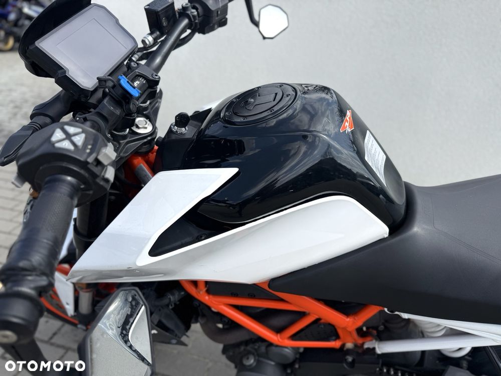 KTM Duke - 13