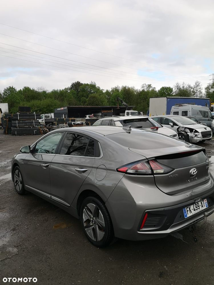 Hyundai IONIQ Hybrid Premium - 5