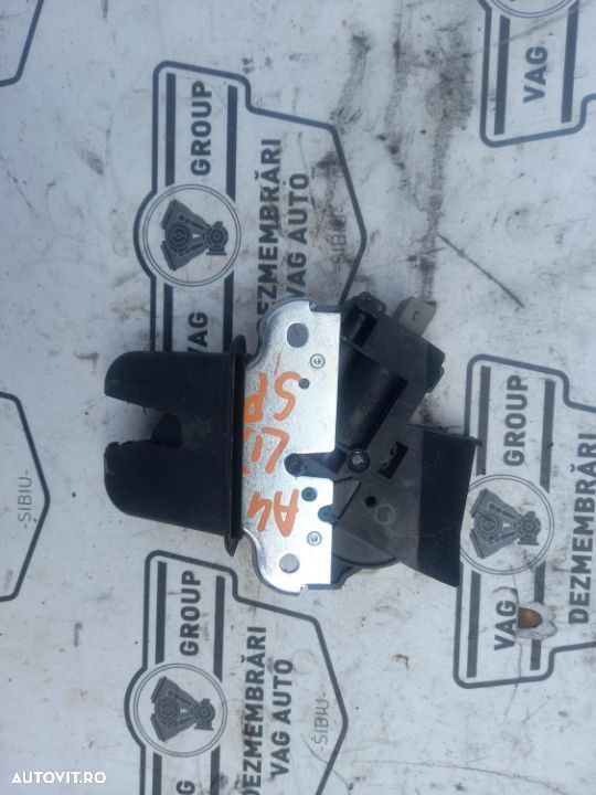Broasca spate portbagaj Audi A4, B8, Cod 4F5827505D, Cod 4F5 827 505 D - 1