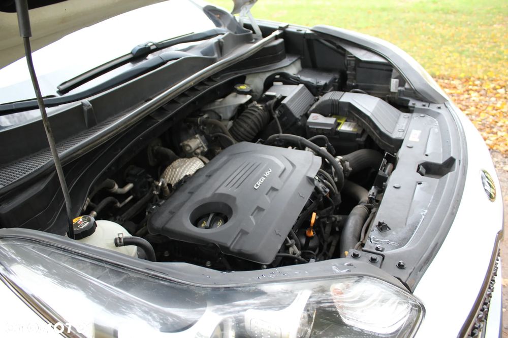 Kia Sportage 1.7 CRDI 2WD ISG Spirit - 28