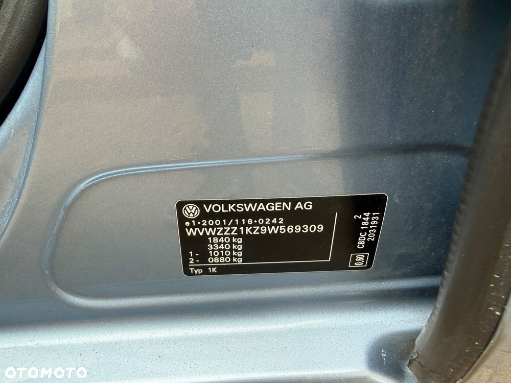 Volkswagen Golf 2.0 TDI DPF Trendline - 36