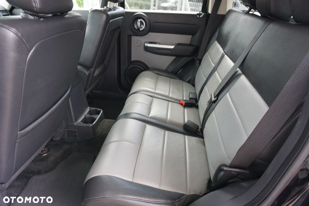Dodge Nitro 2.8 CRD DPF Automatik R/T - 10