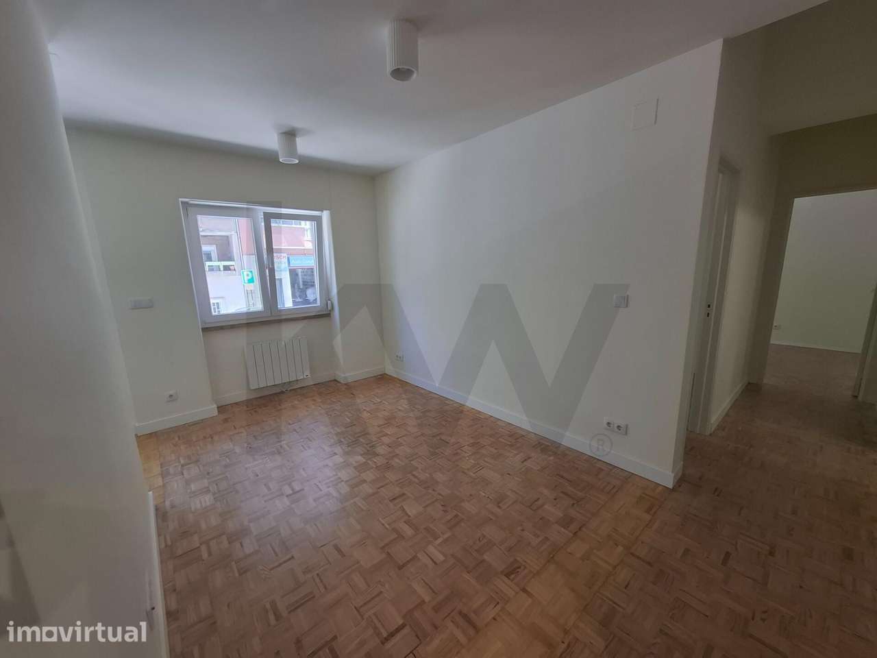 Apartamento t2 para Arrendamento na Av. Columbano Bordalo Pinheiro. - Grande imagem: 4/22