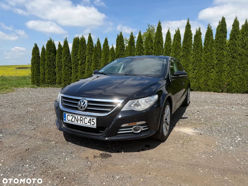 Volkswagen Passat 1.8 TSI Sportline - 1