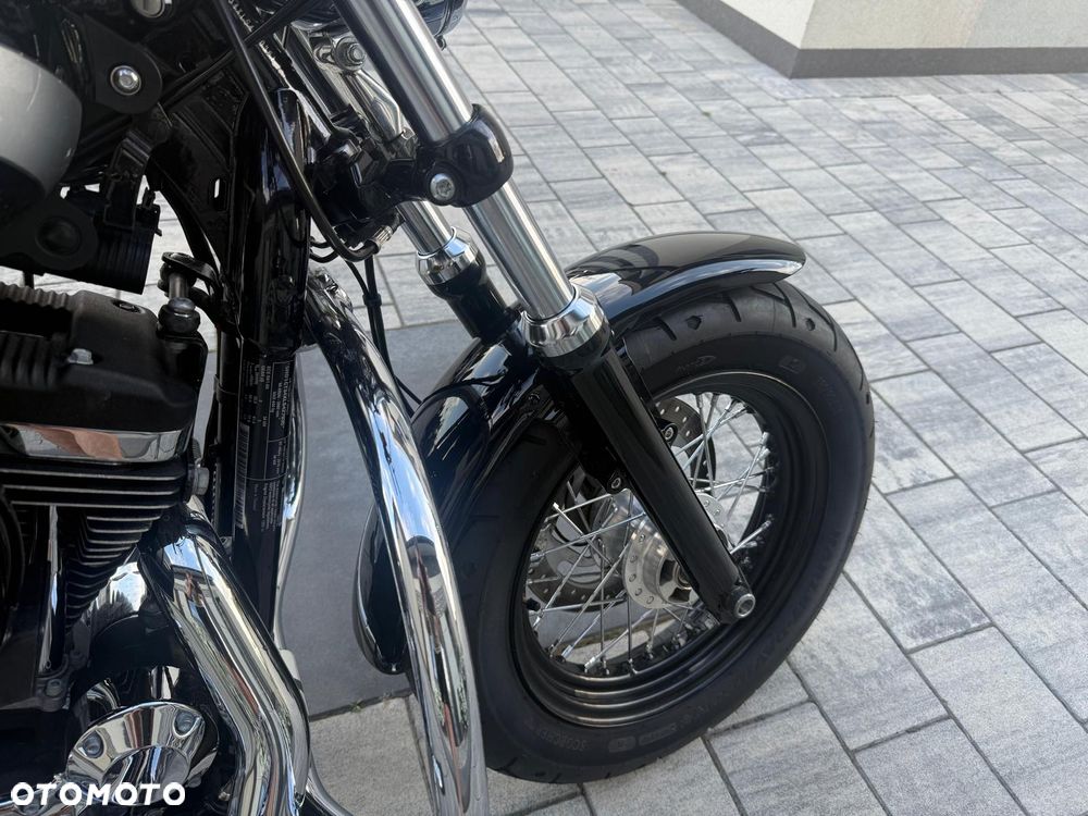 Harley-Davidson Sportster Custom 1200C - 21