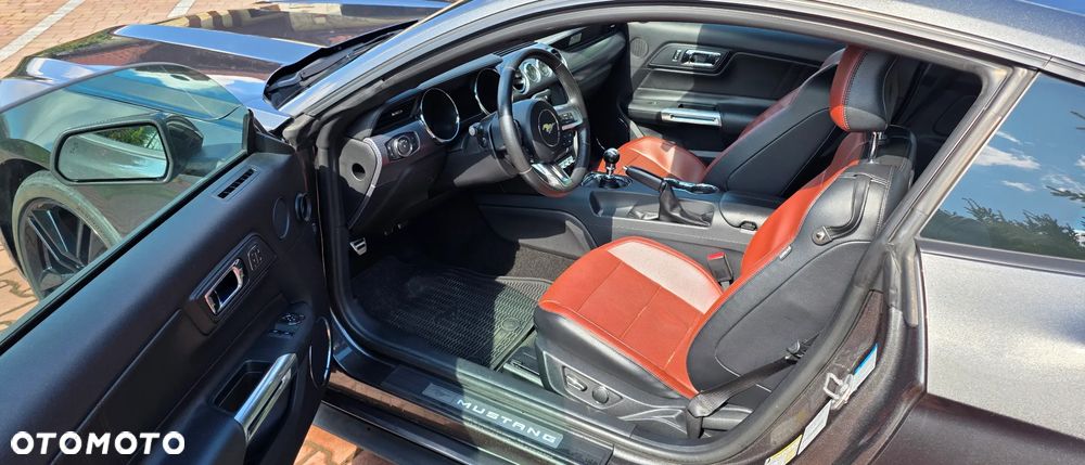 Ford Mustang 2.3 EcoBoost - 9